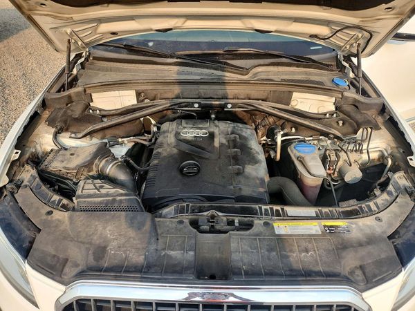 2015 AUDI Q5 Premium Plus
