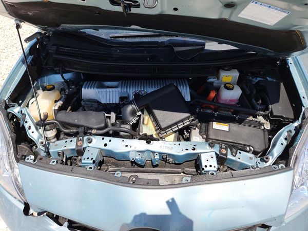 2013 TOYOTA PRIUS