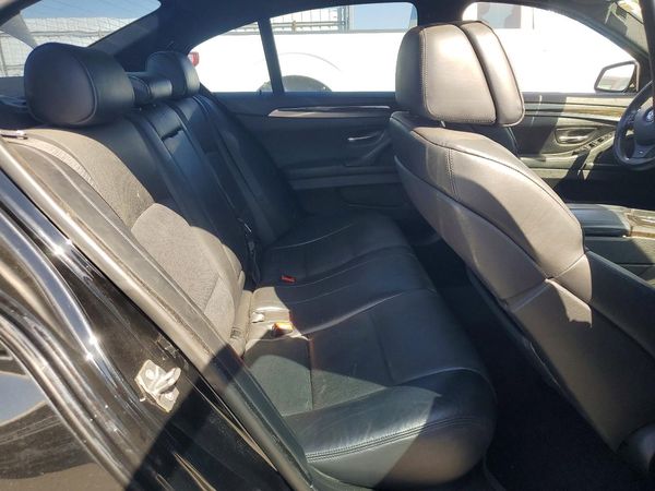 2013 BMW 550