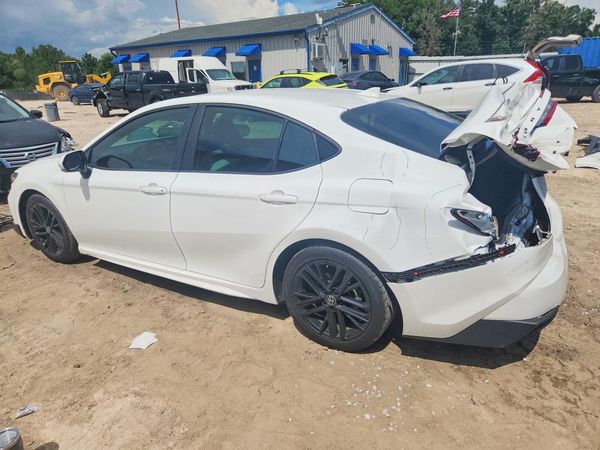 2025 TOYOTA CAMRY