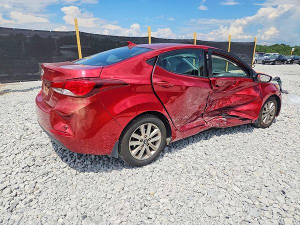 2015 HYUNDAI ELANTRA