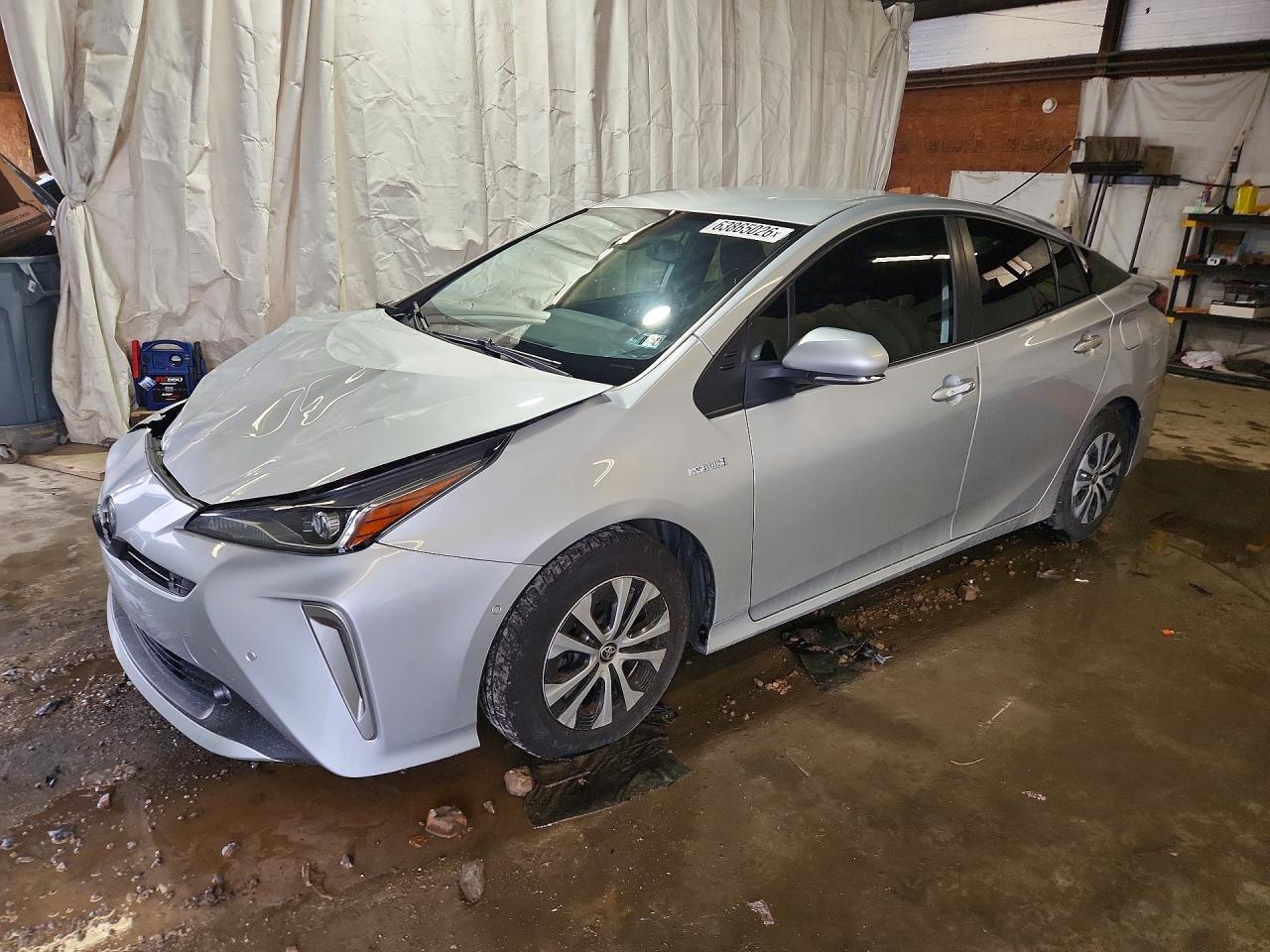 2022 TOYOTA PRIUS