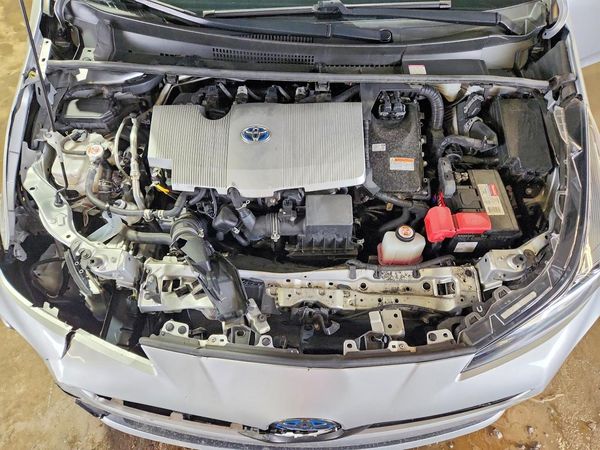 2022 TOYOTA PRIUS