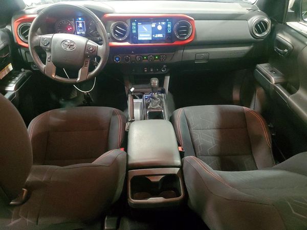 2019 TOYOTA TACOMA SR5