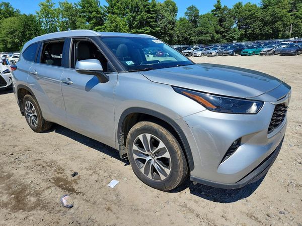 2023 TOYOTA HIGHLANDER