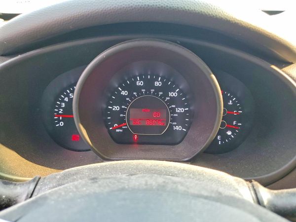 2017 KIA SOUL Base