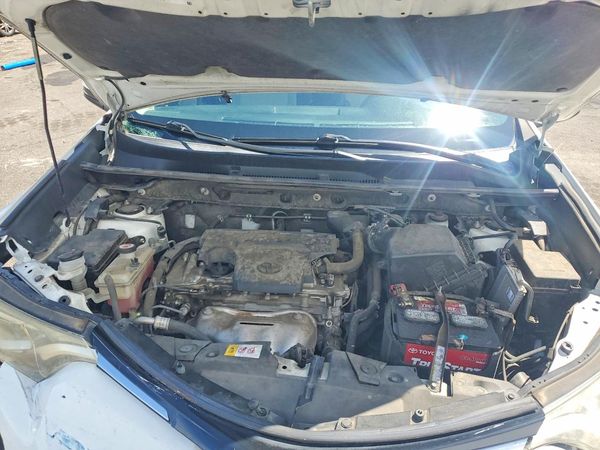 2017 TOYOTA RAV4 XLE