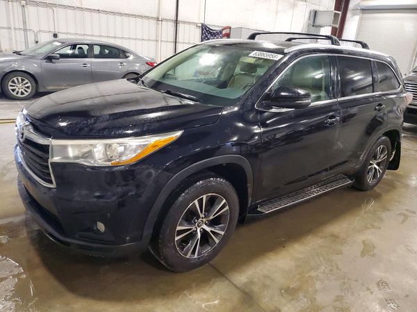 2016 TOYOTA HIGHLANDER