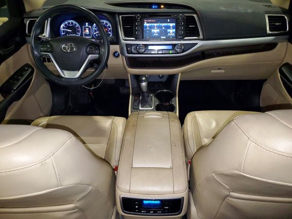 2016 TOYOTA HIGHLANDER Base/Hybrid