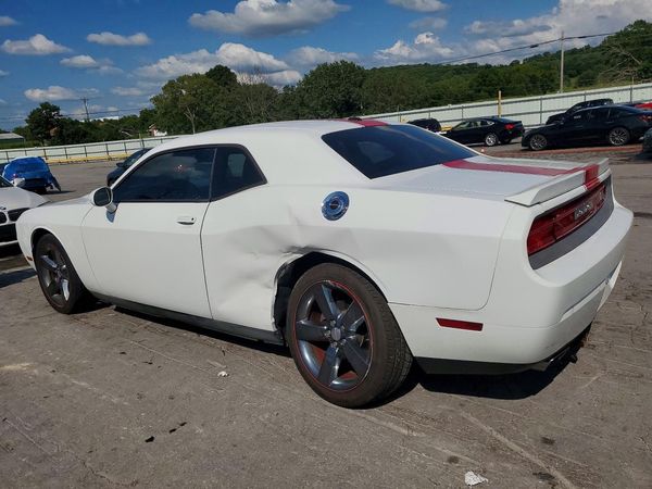2013 DODGE CHALLENGER Base