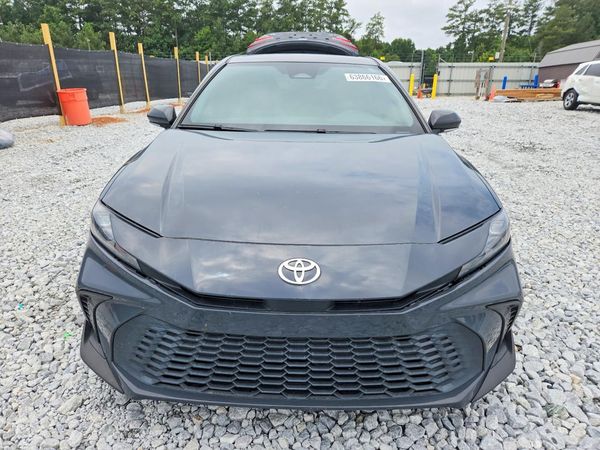 2025 TOYOTA CAMRY