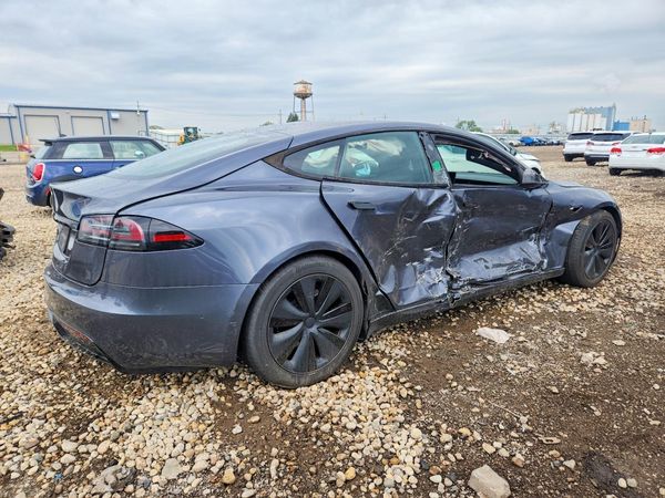 2022 TESLA MODEL S