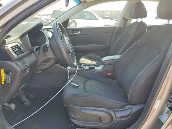 2016 KIA OPTIMA GL