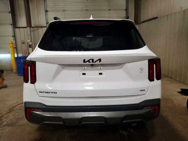 2025 KIA SORENTO EX; X-Line EX