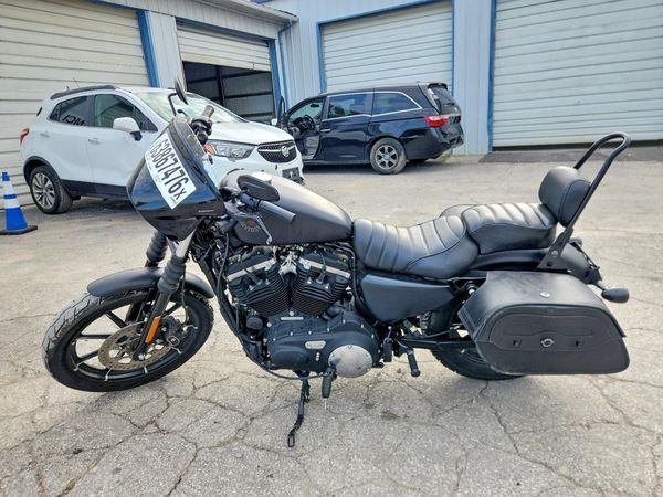 2020 HARLEY-DAVIDSON XL883