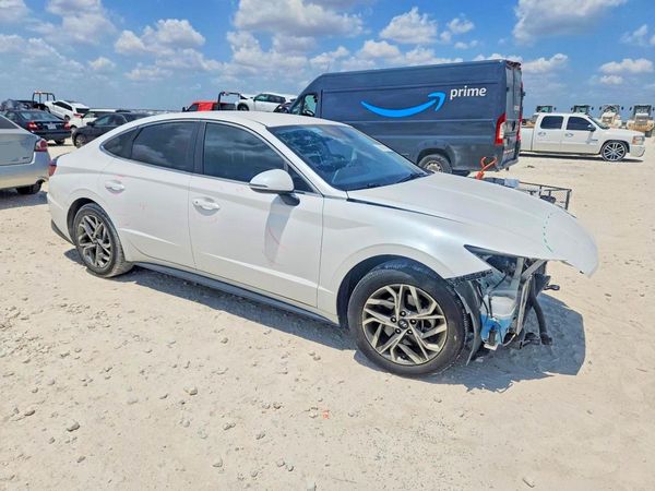 2022 HYUNDAI SONATA SEL