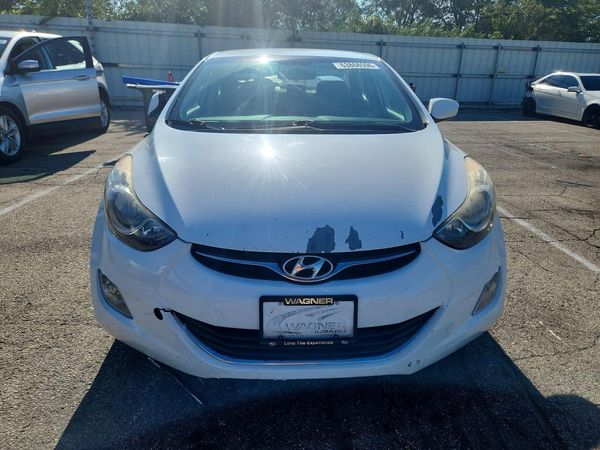 2013 HYUNDAI ELANTRA
