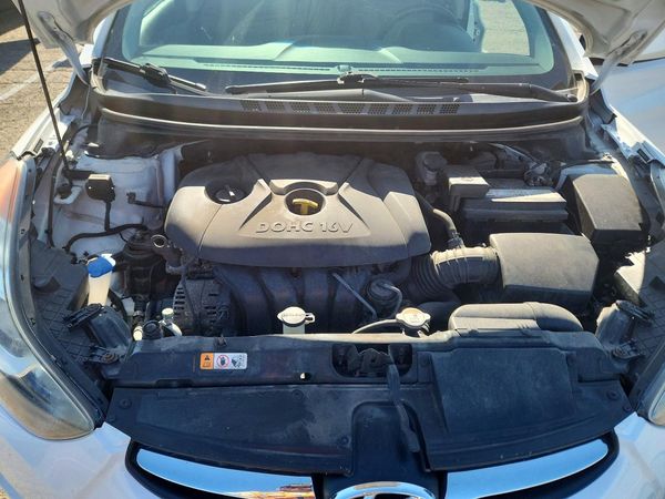 2013 HYUNDAI ELANTRA