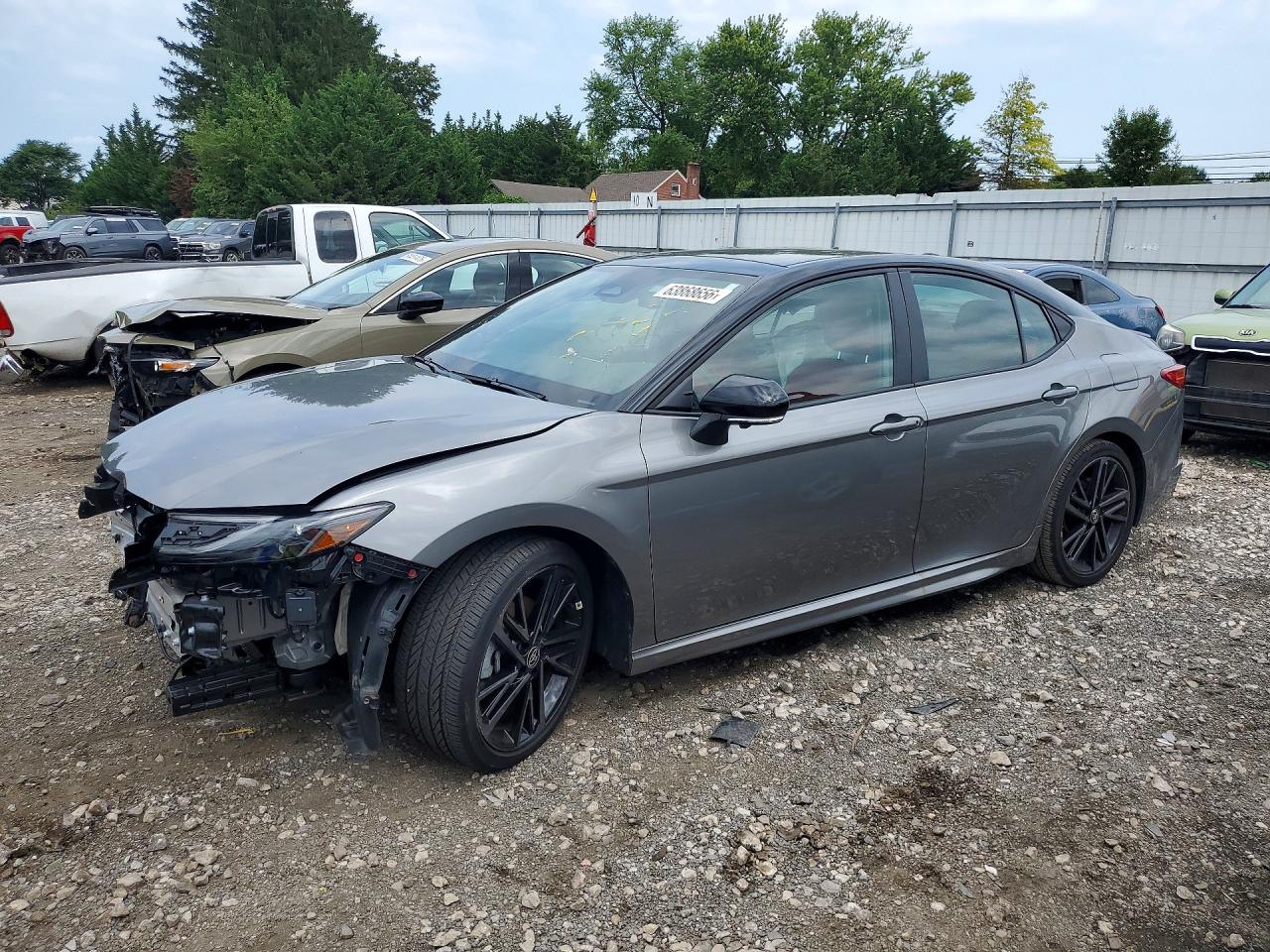 2025 TOYOTA CAMRY