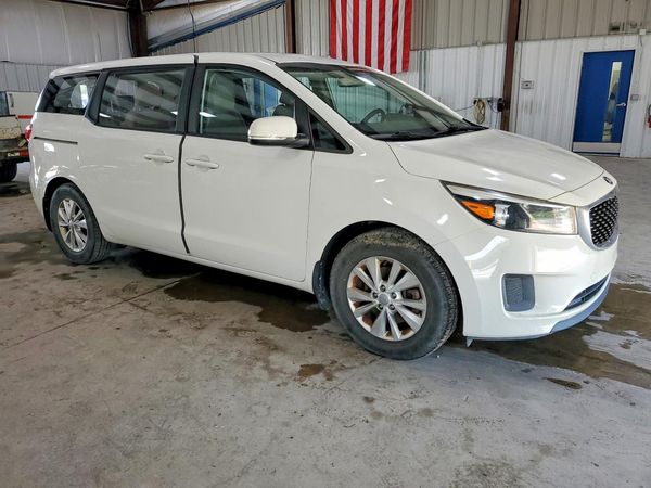 2016 KIA SEDONA L - Low level
