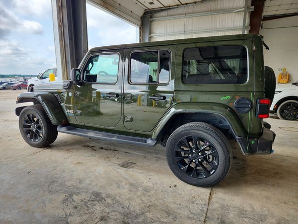 2023 JEEP WRANGLER Sahara 4XE