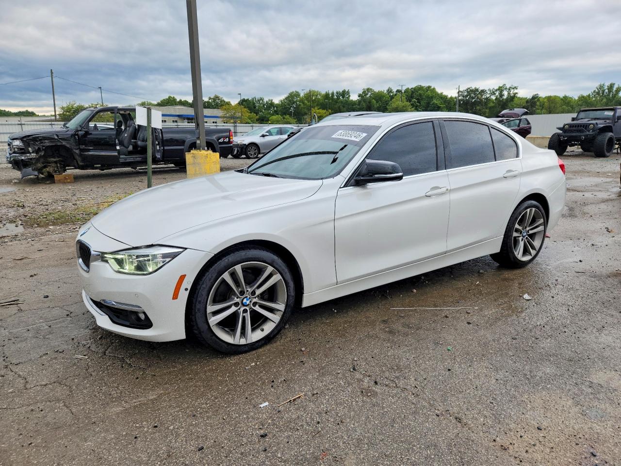 2018 BMW 330