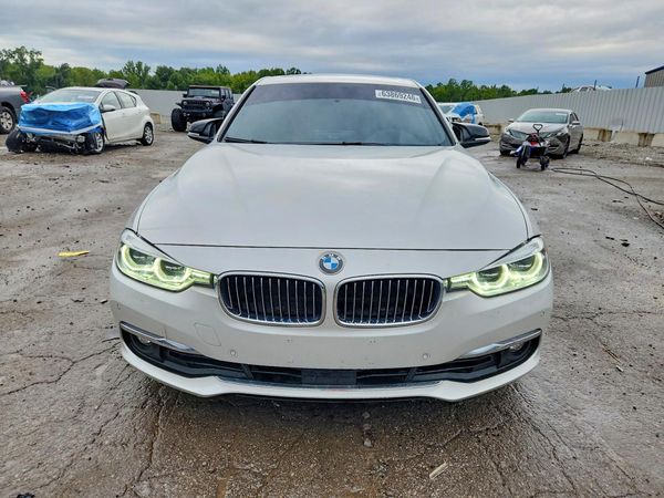 2018 BMW 330