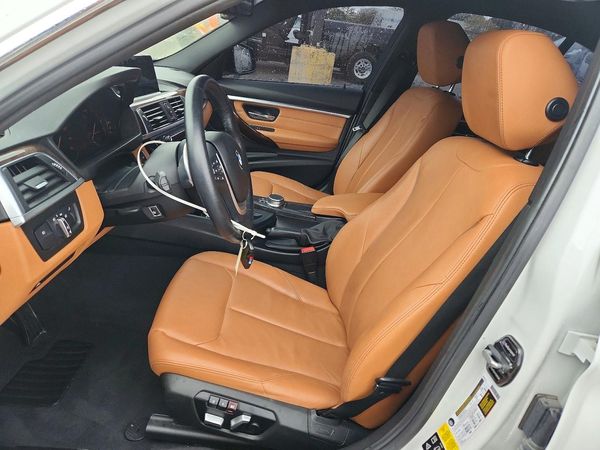 2018 BMW 330