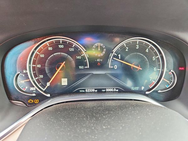 2016 BMW 750 xDrive