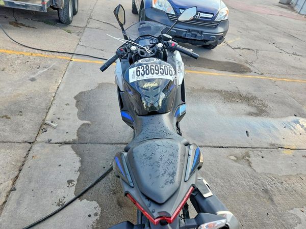 2025 KAWASAKI EX500