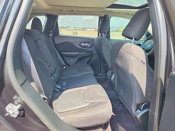 2016 JEEP CHEROKEE LATITUDE 4X4
