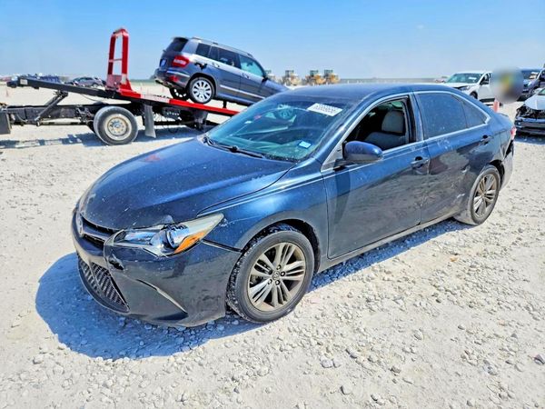2016 TOYOTA CAMRY