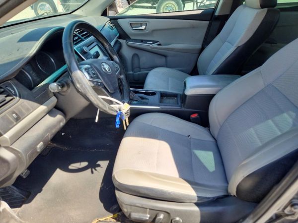 2016 TOYOTA CAMRY