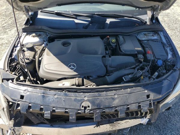 2016 MERCEDES-BENZ CLA