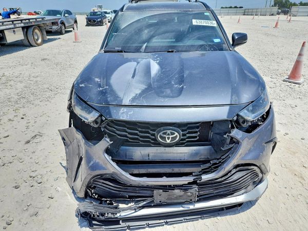 2021 TOYOTA HIGHLANDER XSE Nav & JBL — DIRF