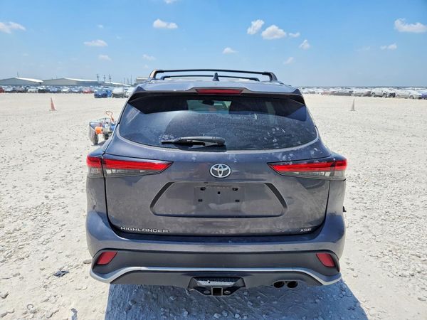 2021 TOYOTA HIGHLANDER XSE Nav & JBL — DIRR