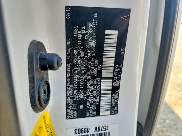 2013 TOYOTA SIENNA — VINS