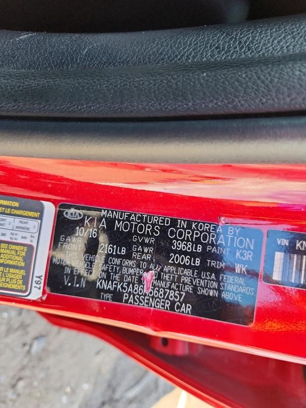 2017 KIA FORTE5 LX