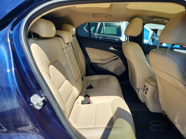 2017 MERCEDES-BENZ GLA