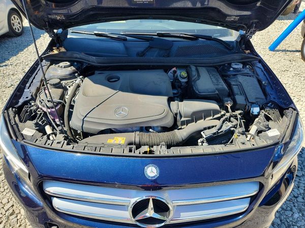 2017 MERCEDES-BENZ GLA