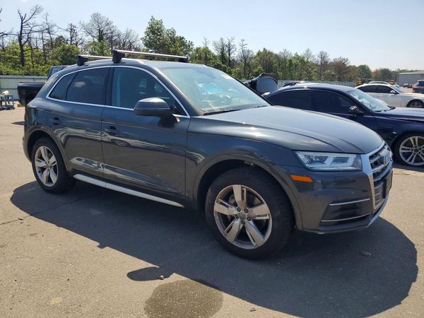 2018 AUDI Q5 quattro Premium Plus