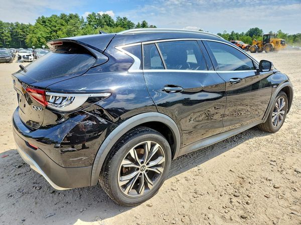 2018 INFINITI QX30