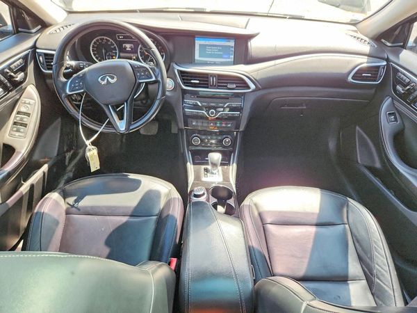 2018 INFINITI QX30