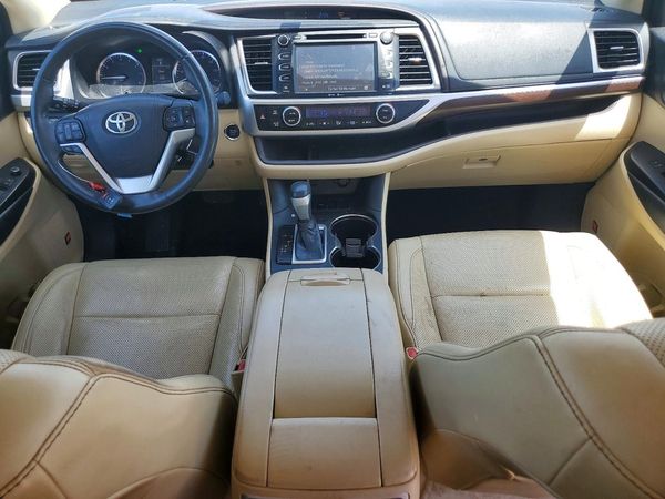 2015 TOYOTA HIGHLANDER