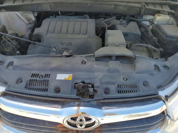 2015 TOYOTA HIGHLANDER