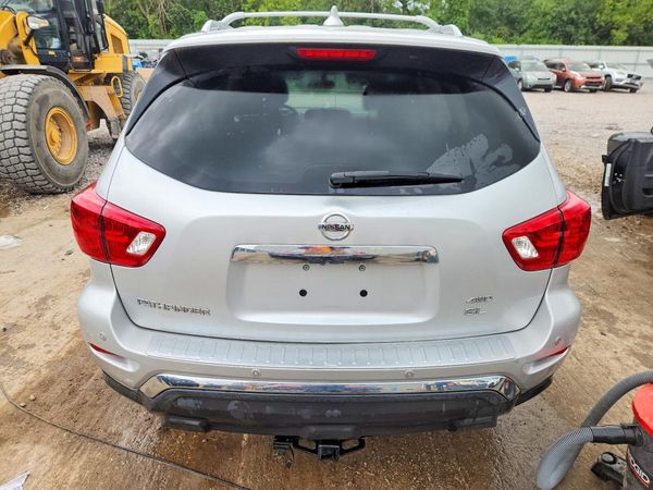 2020 NISSAN PATHFINDER