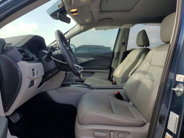 2022 HONDA PILOT SE