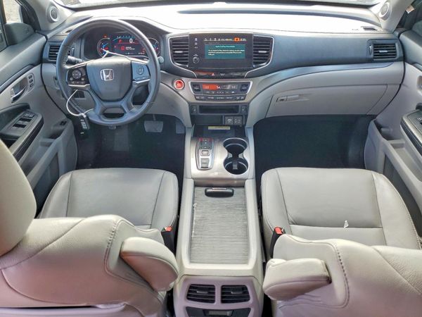 2022 HONDA PILOT SE