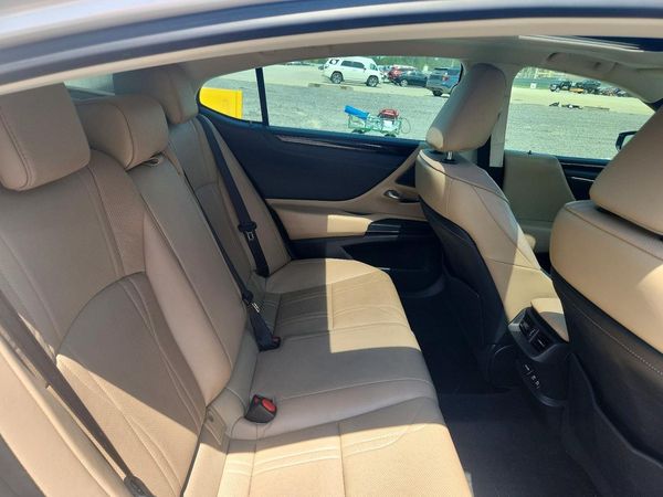 2020 LEXUS ES 350 Luxury