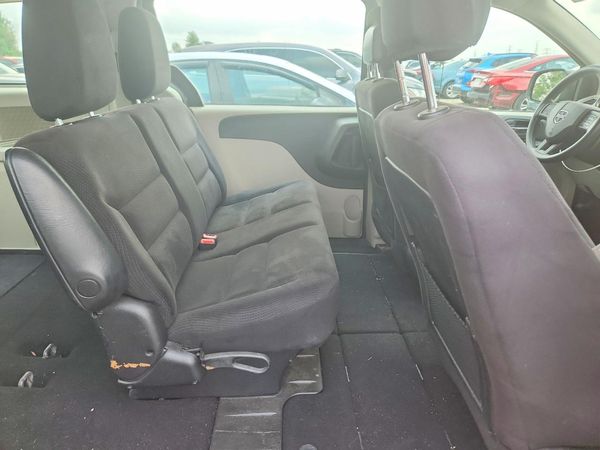 2014 DODGE GRAND CARAVAN SE